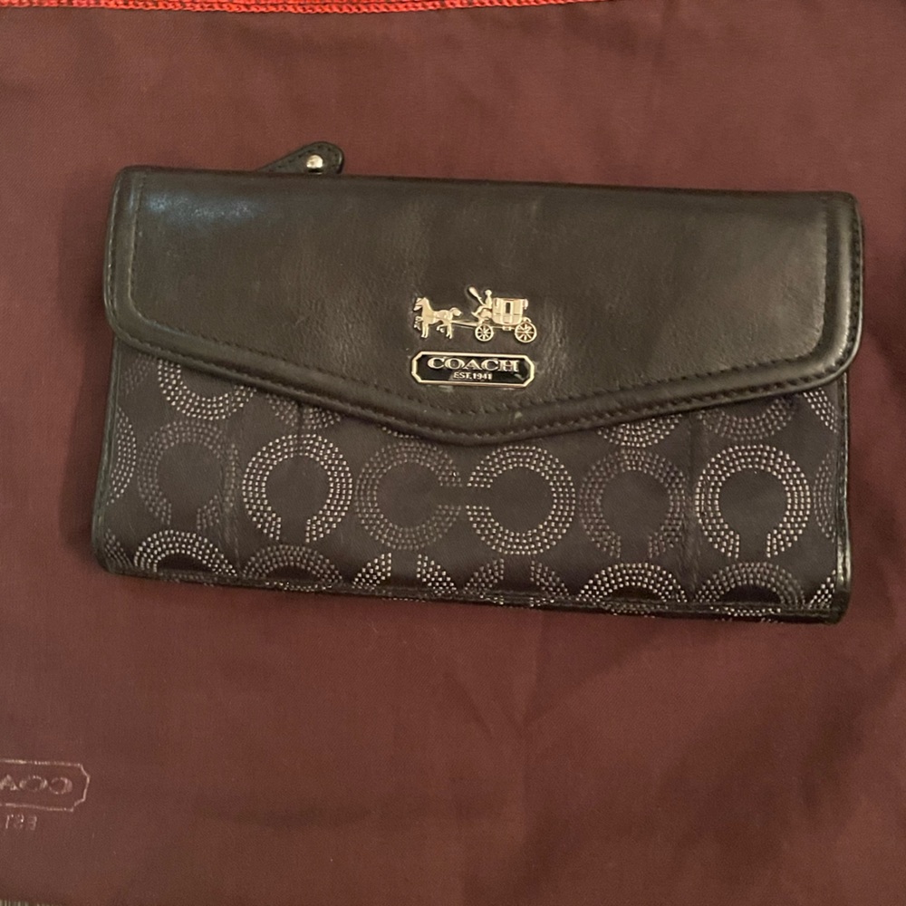 Authentic Coach Wallet